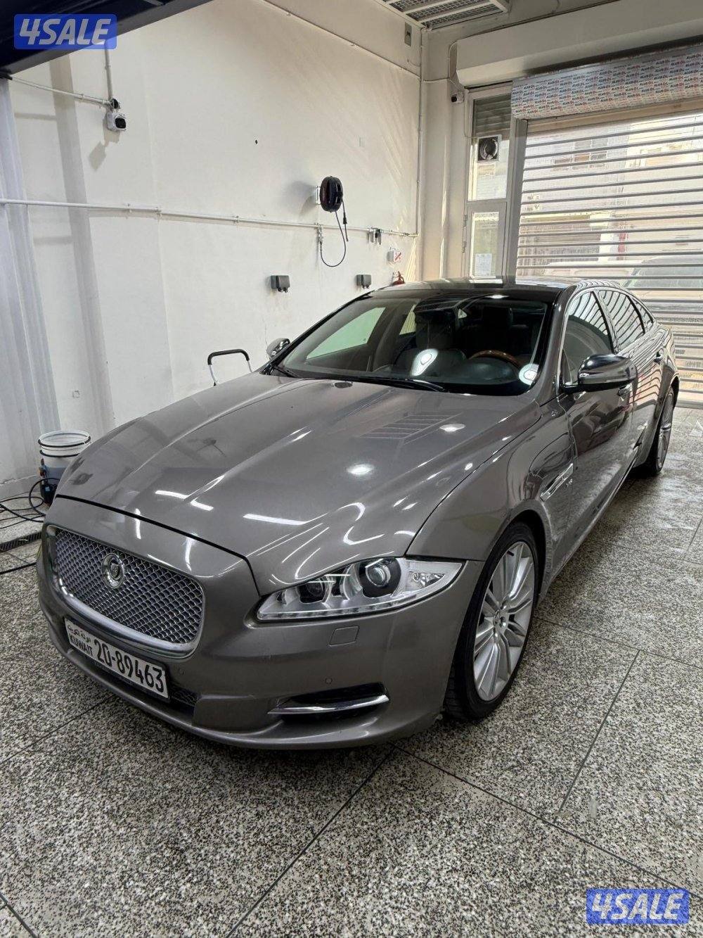 جكوار XJ موديل20132