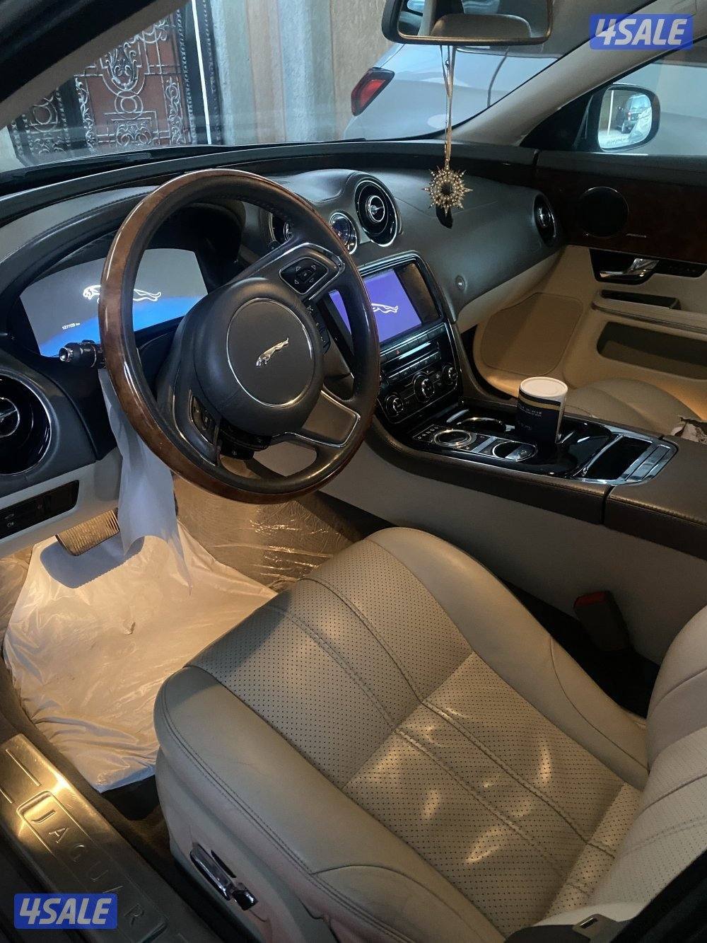 جكوار XJ موديل201310