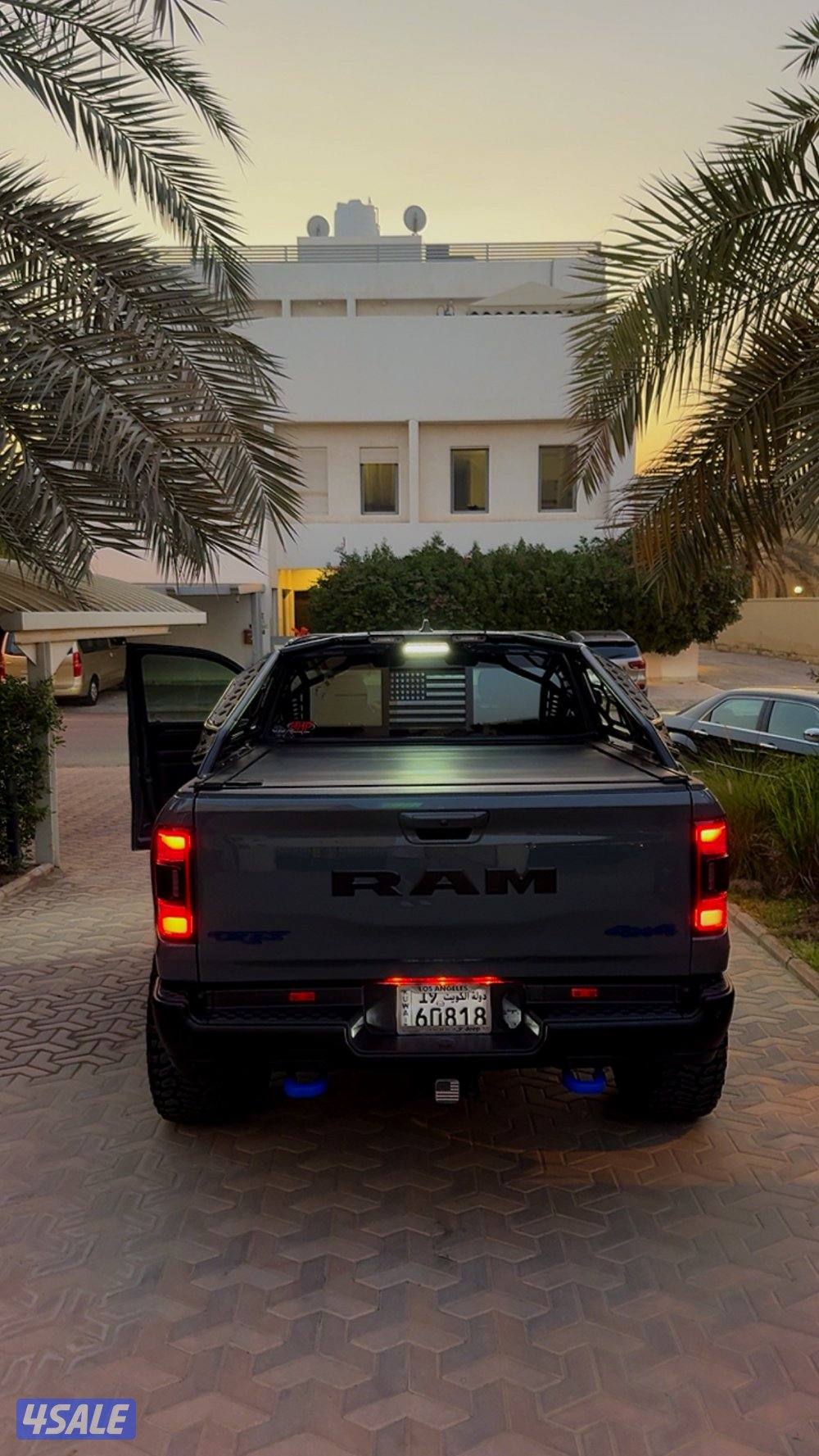 للبيع دودج رام تي أر أكس موديل ٢٠٢١ كامل الموصفات فئه لانش أدشن3
