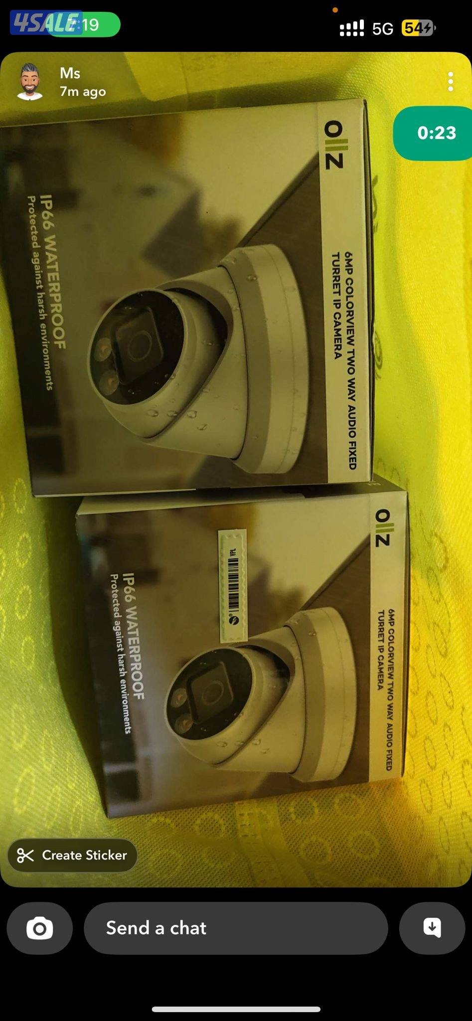 للبيع كاميرات مراقبة عدد 4 مع جهاز من زين0