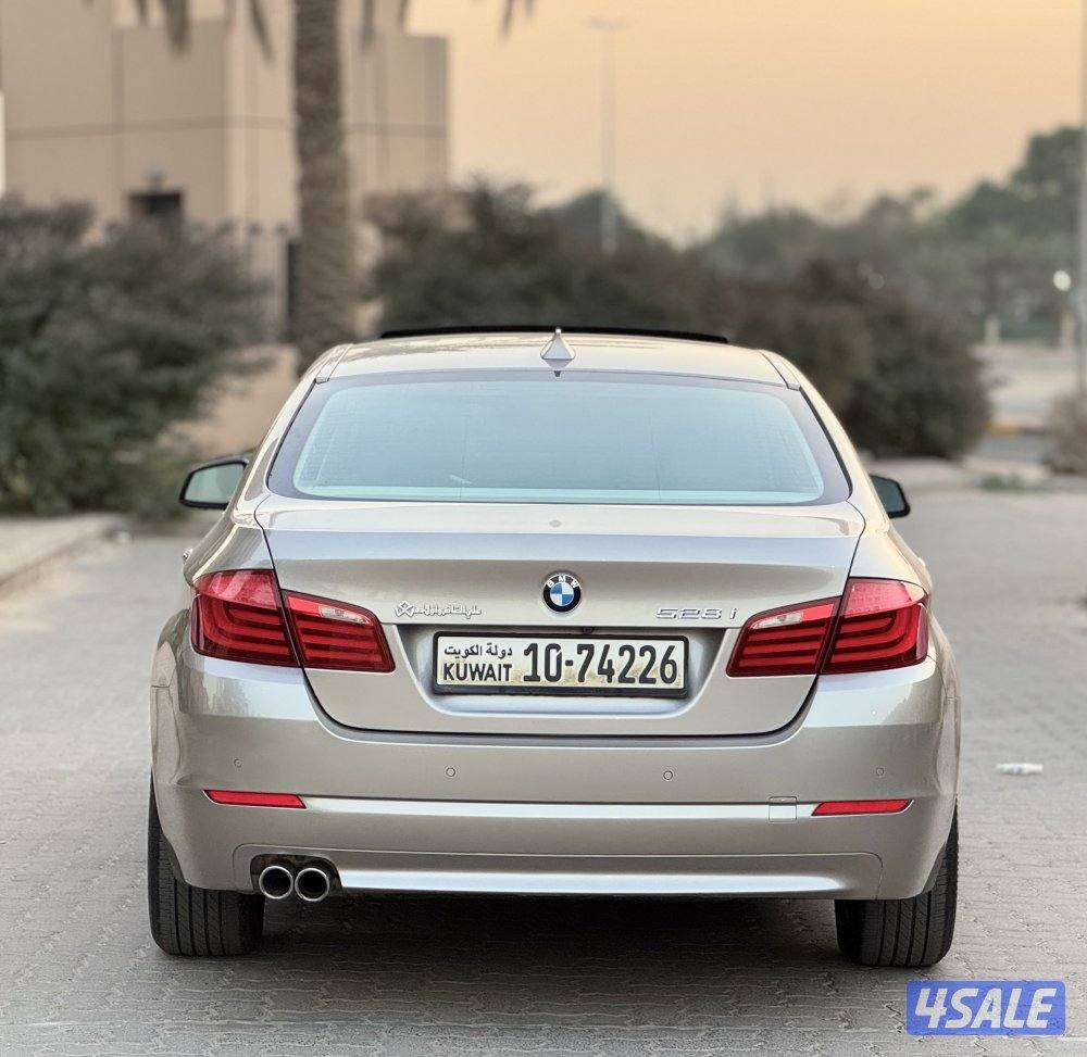 بي ام دبليو 528i الغانم 2012 عداد 137 ألف كامل المواصفات8