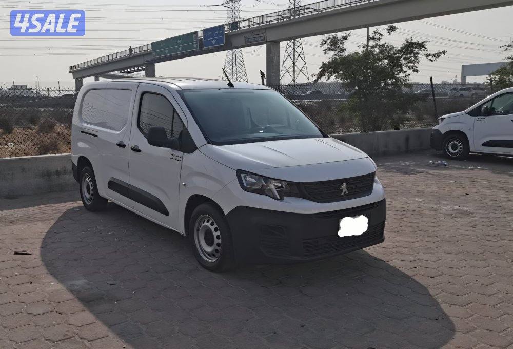 بيجو بارتنر 2022 و2021 و20209