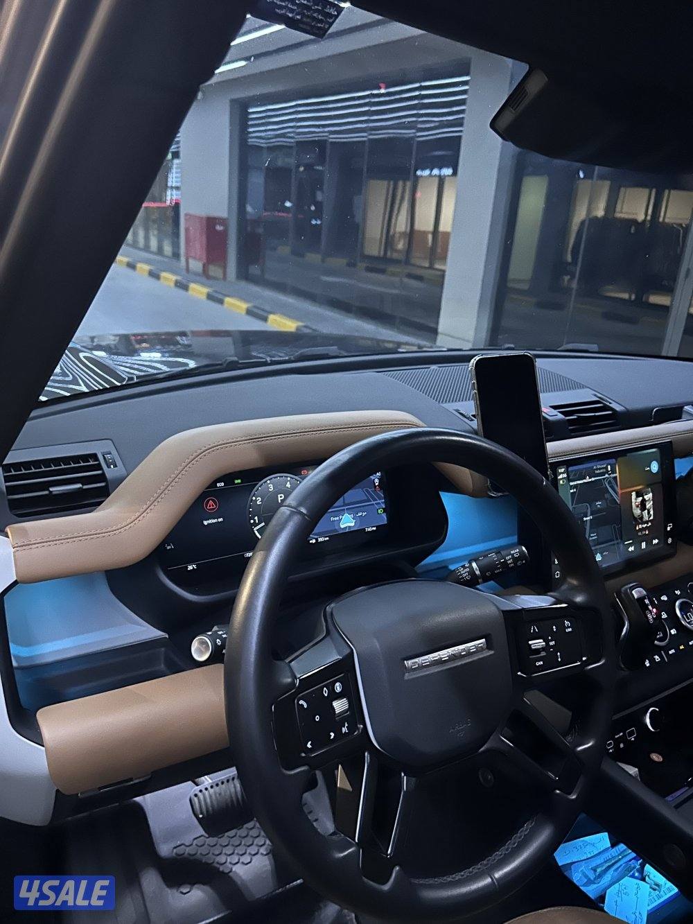 للبيع ديفندر 20243