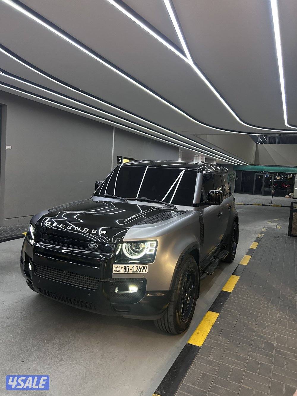 للبيع ديفندر 20248