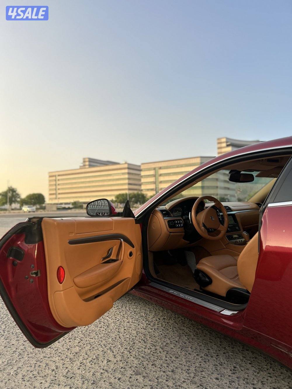 مازيراتي غراند سبورت المالك الاول وكالة الكويت ماشي ٧٩ الف2