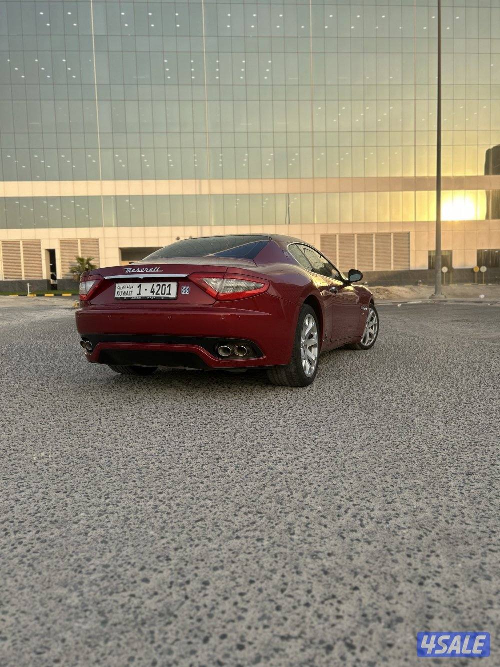 مازيراتي غراند سبورت المالك الاول وكالة الكويت ماشي ٧٩ الف3