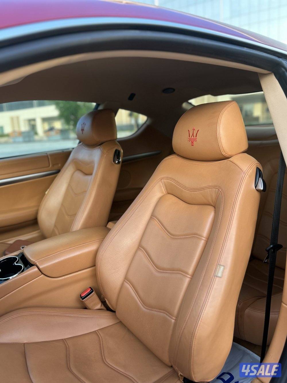 مازيراتي غراند سبورت المالك الاول وكالة الكويت ماشي ٧٩ الف8