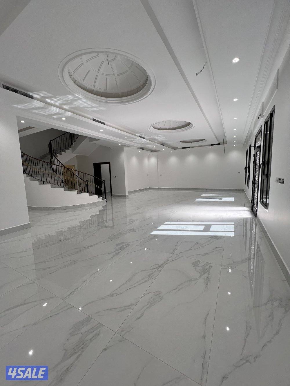 للإيجار دورين في صباح الاحمد3