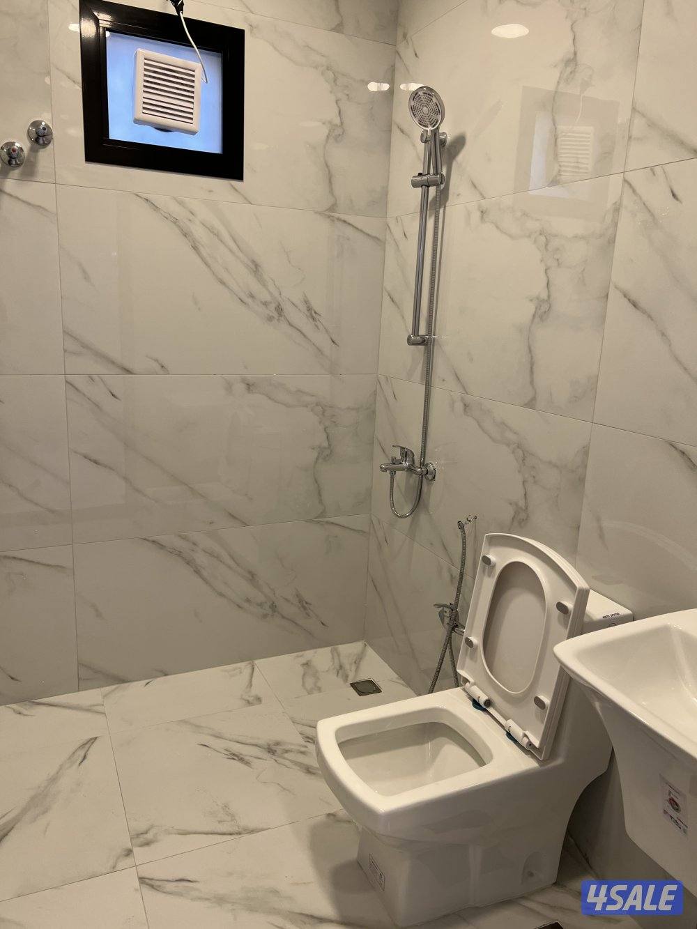 للإيجار دورين في صباح الاحمد10