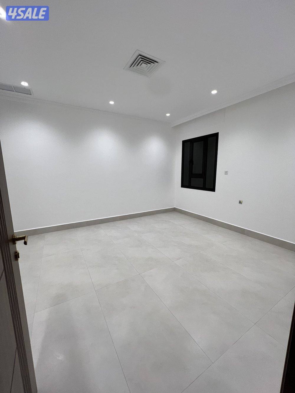 للإيجار دورين في صباح الاحمد11