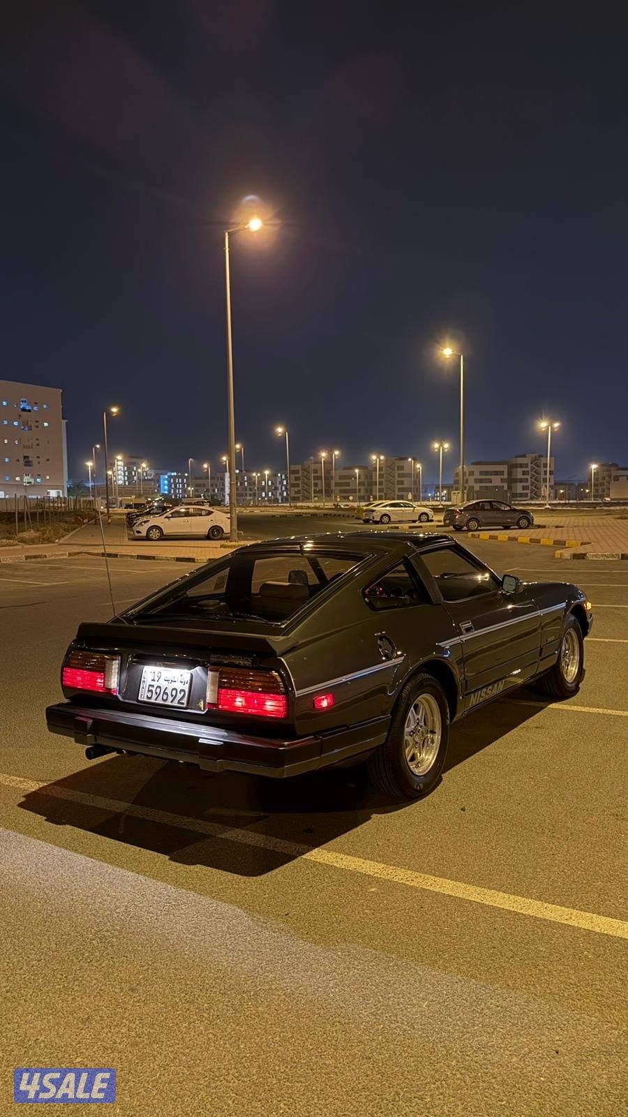 نيسان زد 19831