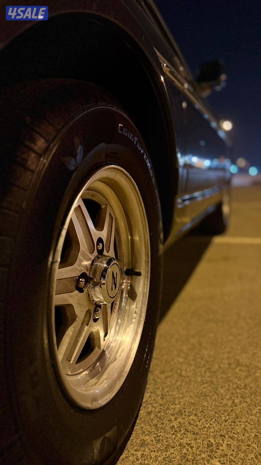 نيسان زد 19836