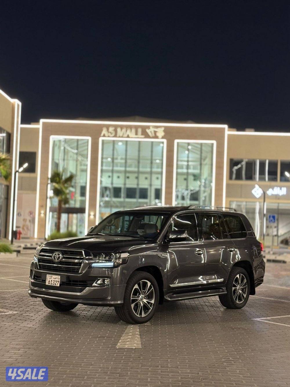 لاندكروزر جراندتورنق 2020 شرط الفحص كامل سيرفس منتظم بالوكالة مالك اول1