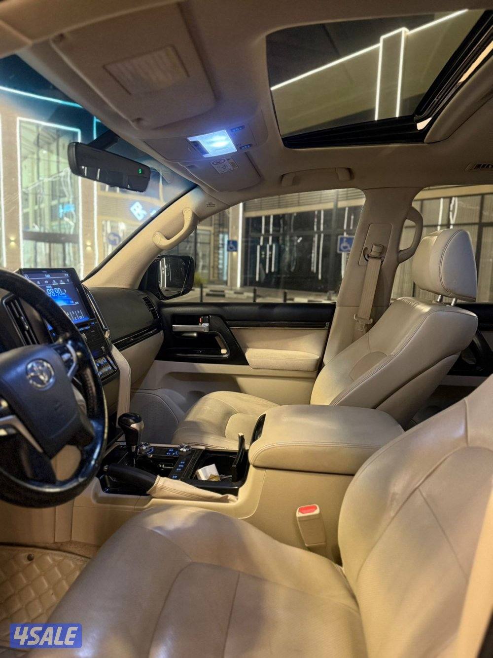 لاندكروزر جراندتورنق 2020 شرط الفحص كامل سيرفس منتظم بالوكالة مالك اول6