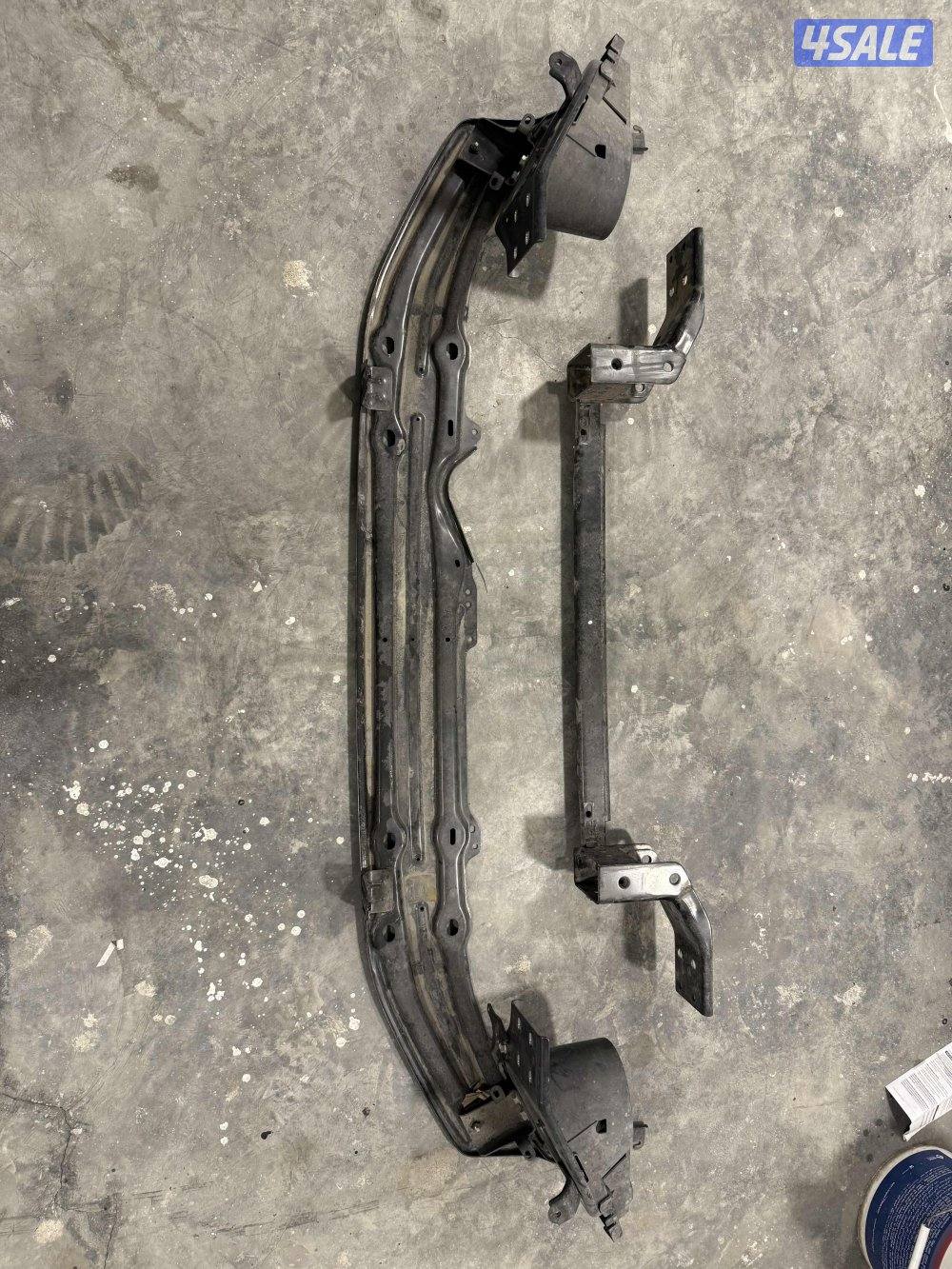 اغراض شاص lc 70 هيئة كاملة مع دعامية وكاله مع جميع ملحقاتها3