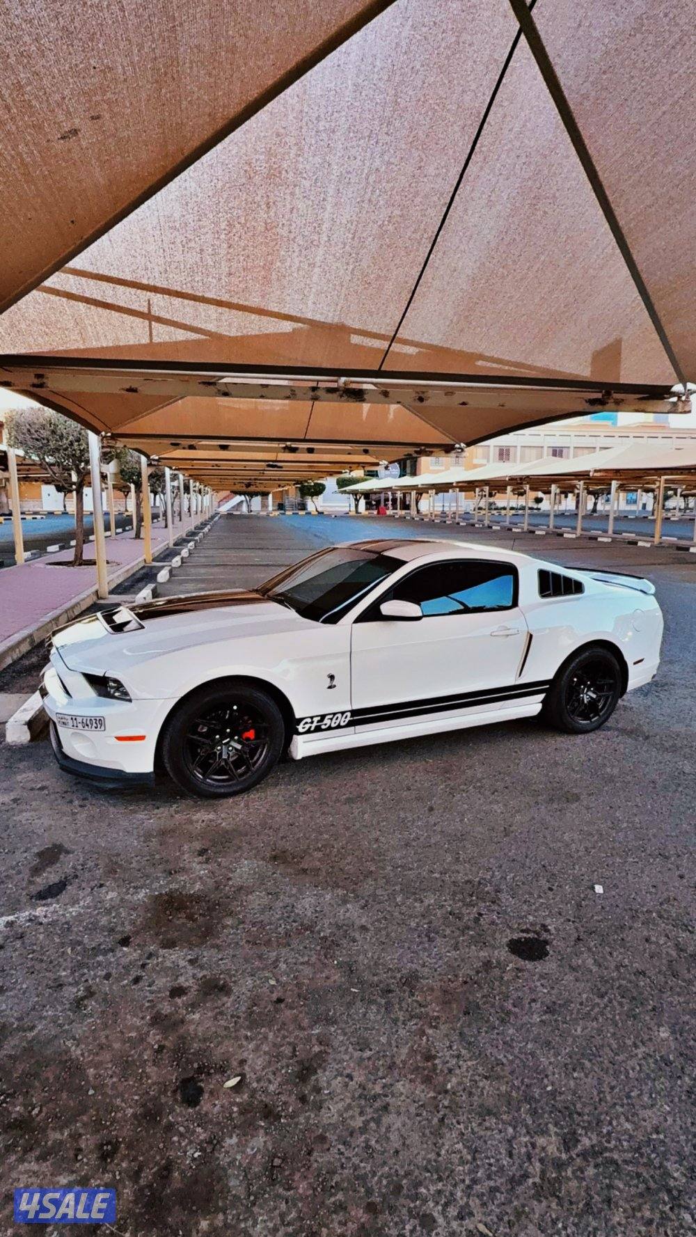 2013 بحاله ممتازه 6 سلندر عداد 134 الف ميل4