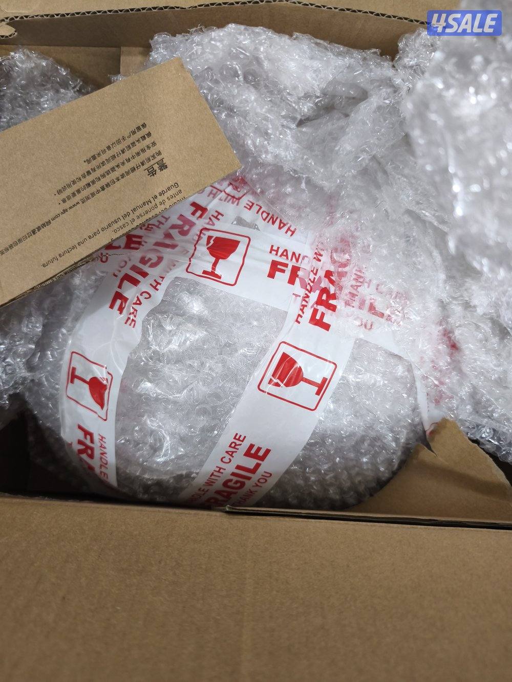 عدد ٢ خوذة AGV (K6 s) و (K3)4