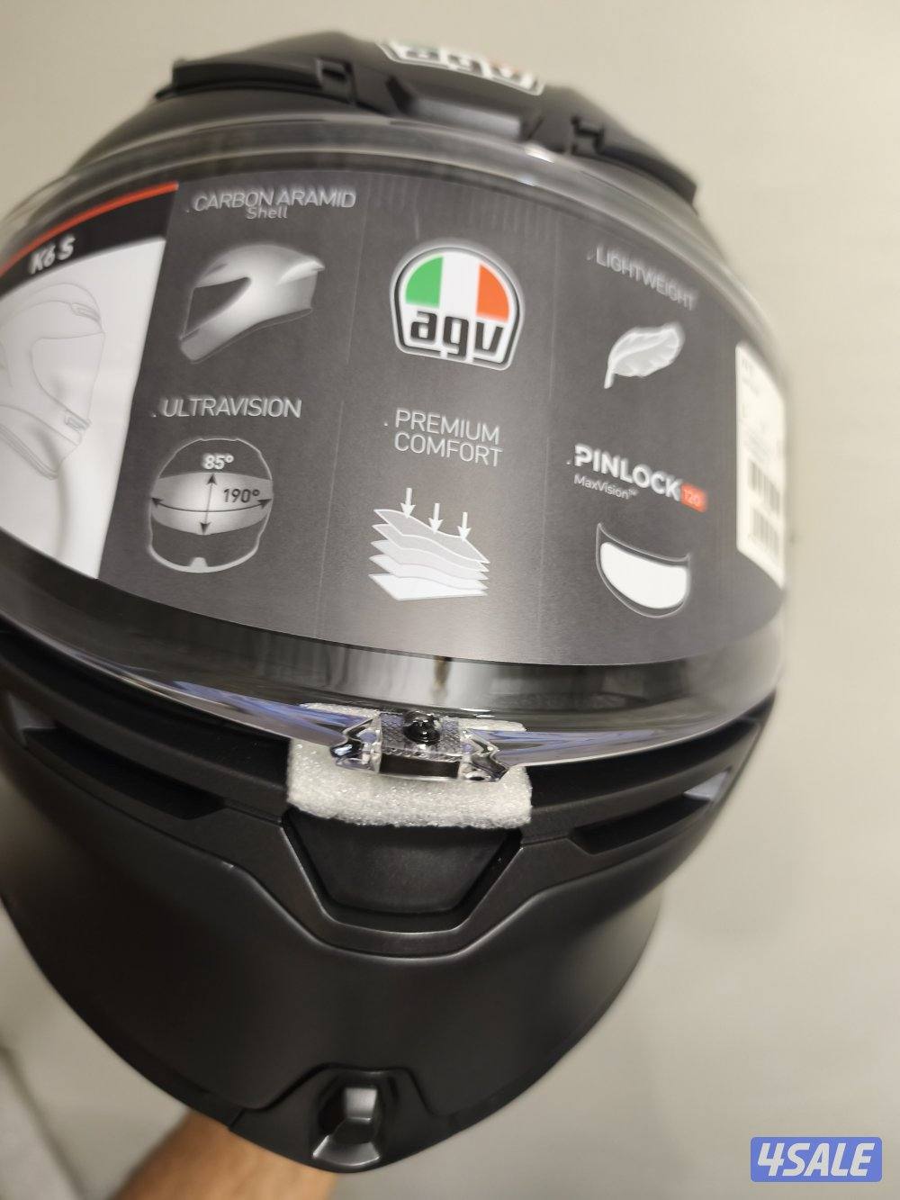 عدد ٢ خوذة AGV (K6 s) و (K3)0