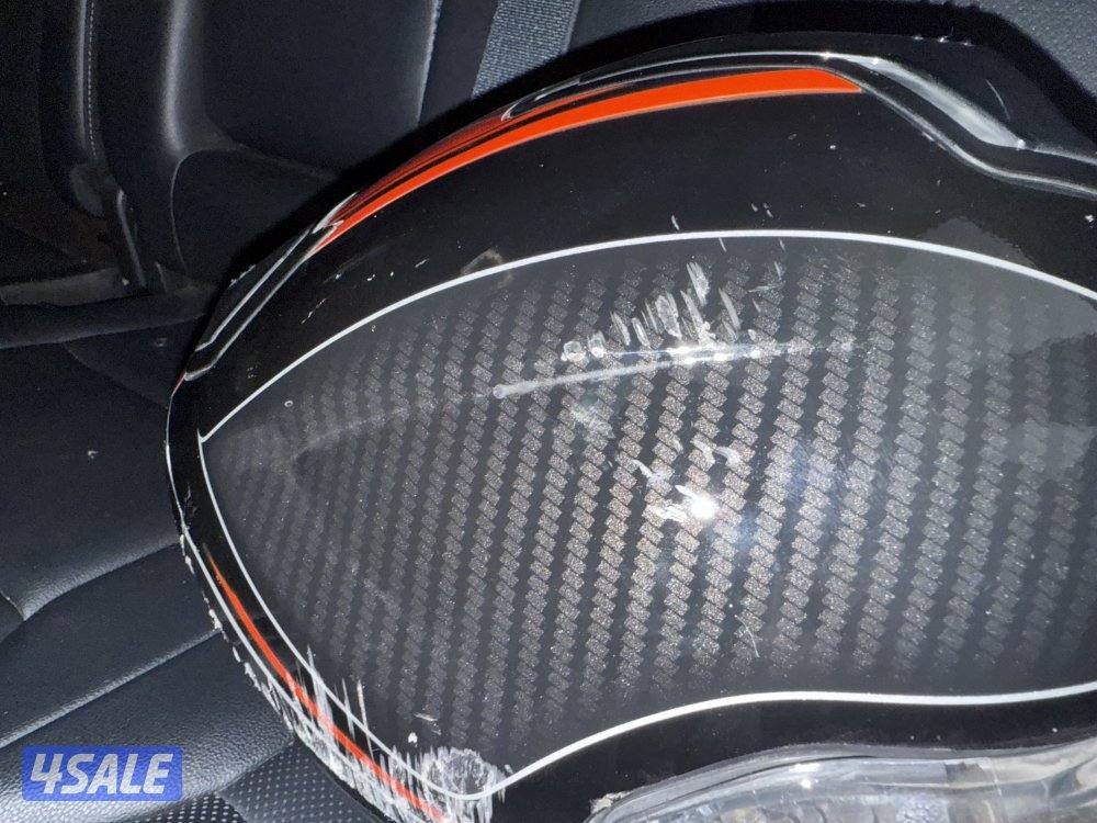 لابيع خوذه airoh st701 كاربن2