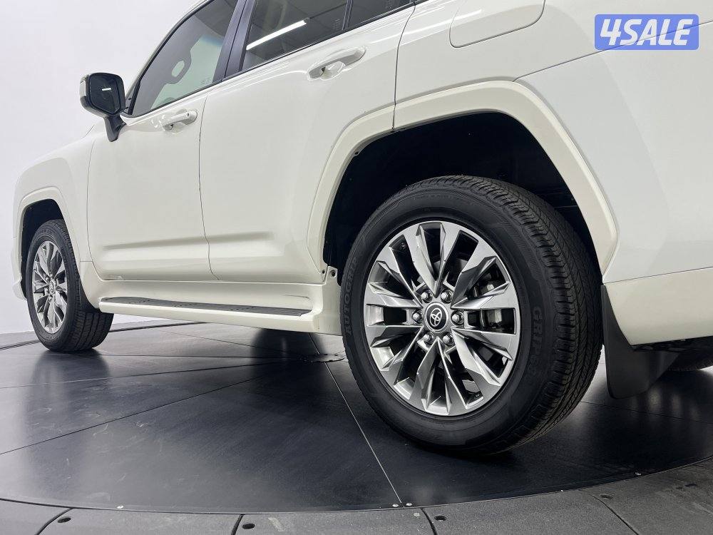 TOYOTA LAND CRUISER 22L3T-GXRAL-S_U6