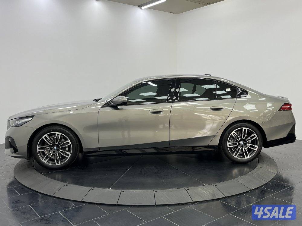 BMW 520I BMW_520I_262