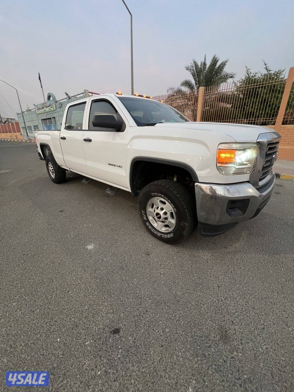 سيرا hd2500 مرفق فحص موديل ٢٠١٥ دبل ارضي ماشي ٢٥٥0