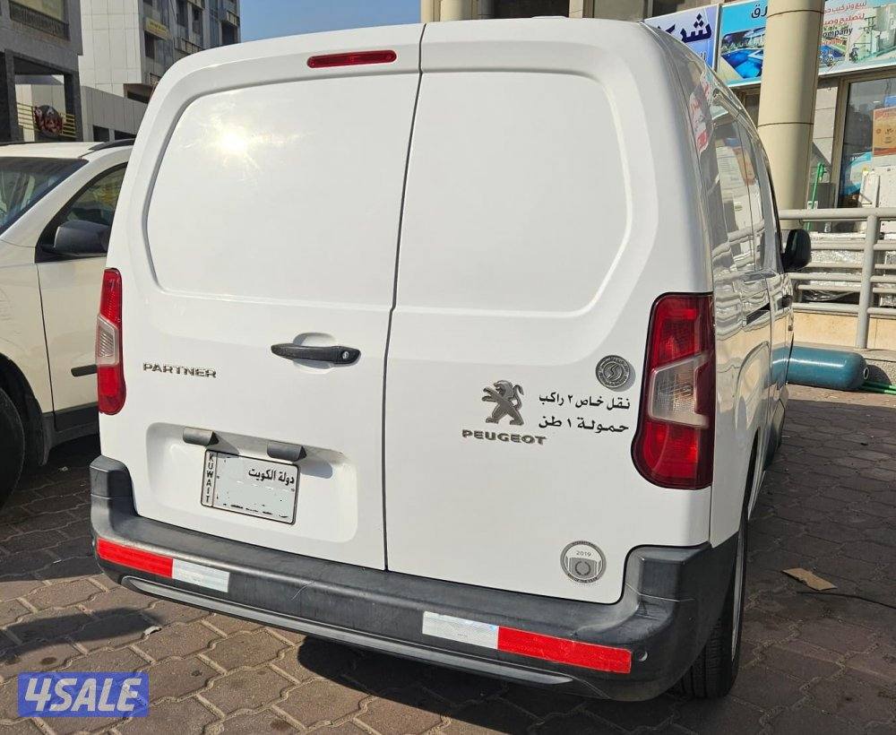 للبيع — بيجو بارتنر 2020 Peugeot Partner2