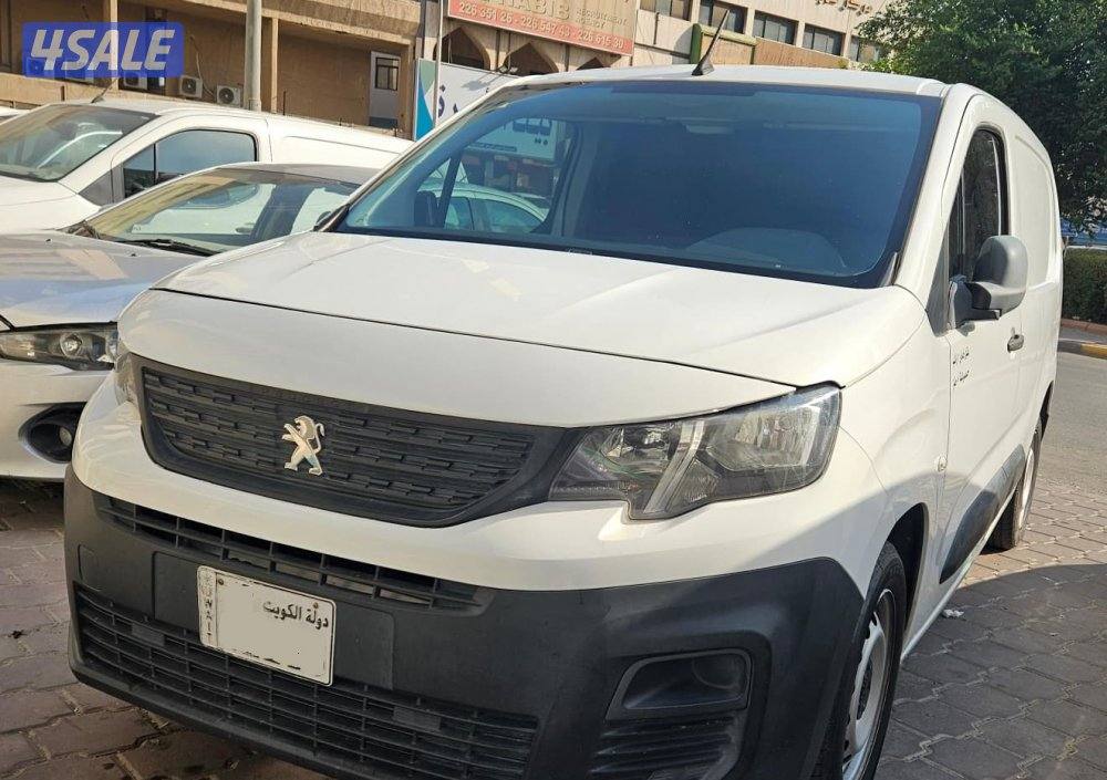 للبيع — بيجو بارتنر 2020 Peugeot Partner1
