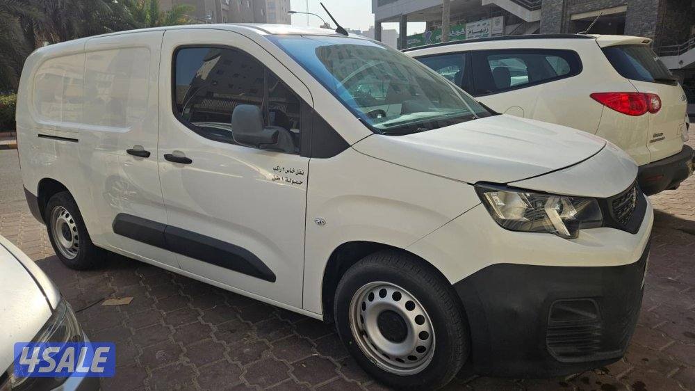 للبيع — بيجو بارتنر 2020 Peugeot Partner0