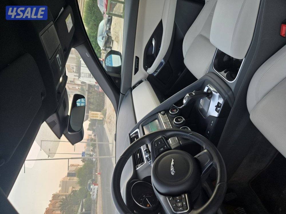 للبيع جيب جاكوار   E-PACE S موديل 20197