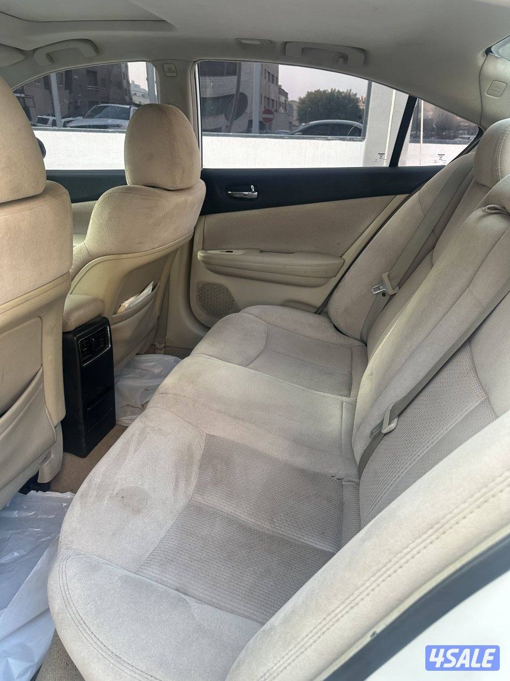 Maxima 2012 / High Option / 300 Km6