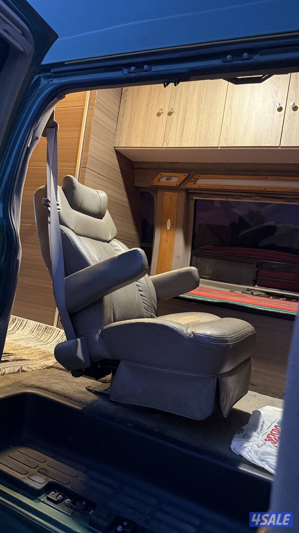 فان مع حمام سافانا بحالة الوكاله5