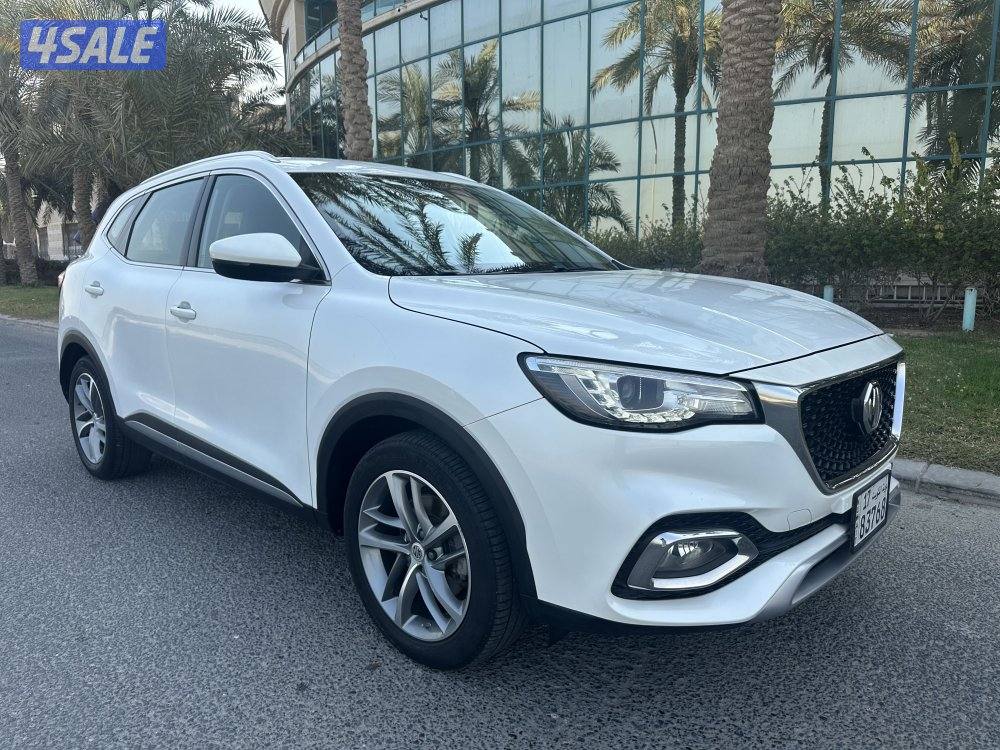 للبيع جيب ام جي HS موديل 2020 العداد 56 الف وكالة عادل الغانم1