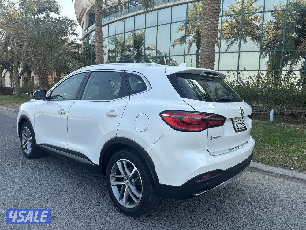 للبيع جيب ام جي HS موديل 2020 العداد 56 الف وكالة عادل الغانم5