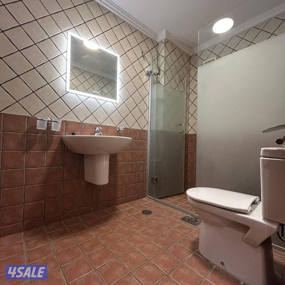 شقة إطلالة بحرية مباشرة للإيجار في السالمية7