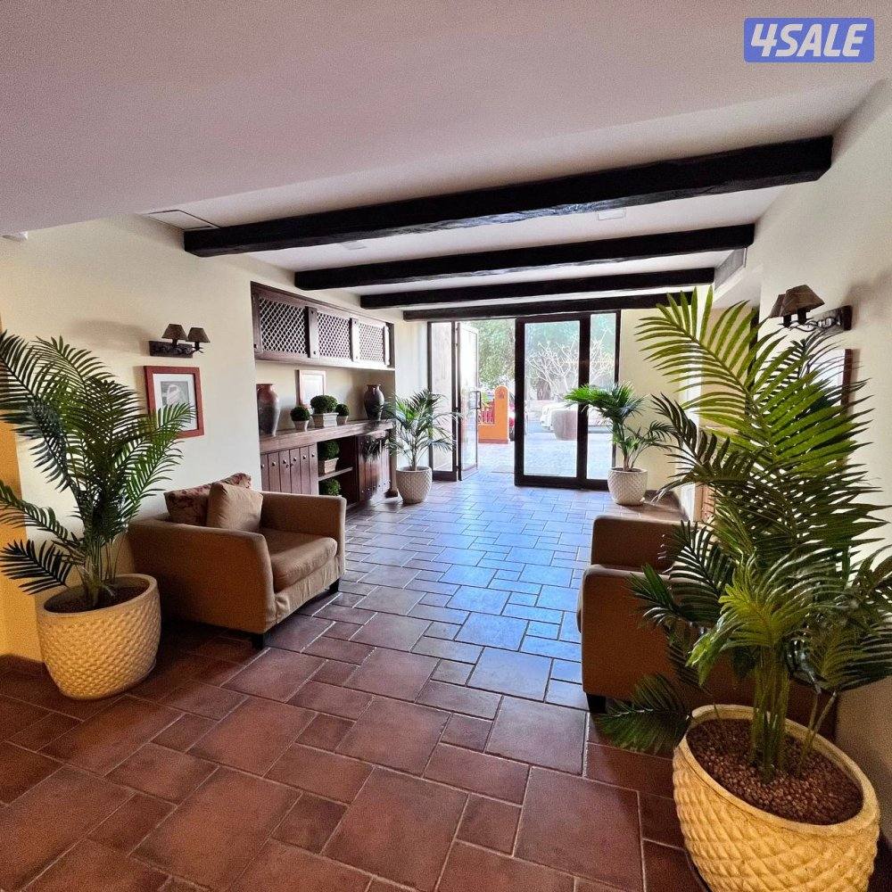 شقة إطلالة بحرية مباشرة للإيجار في السالمية11