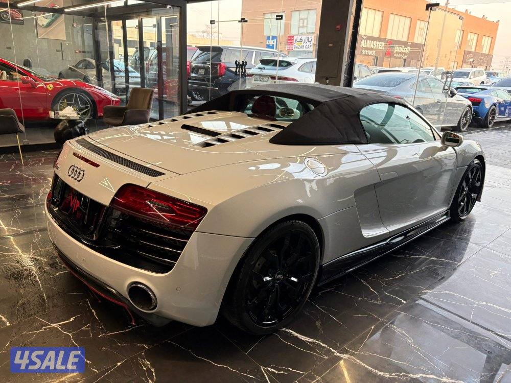 اودي R8 V10 SPIDER9