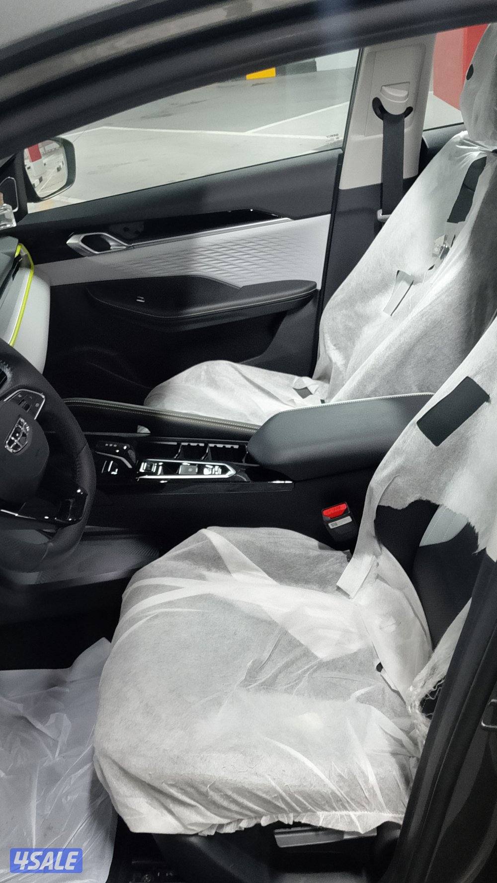 للبيع جيلي كولاراي موديل 2025فل اوبشن2