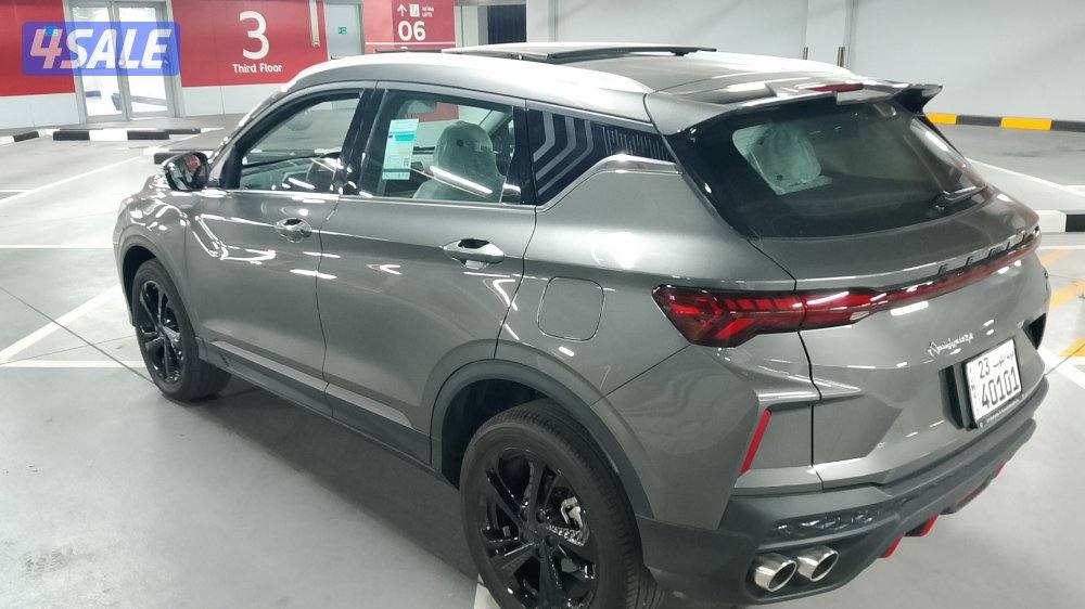 للبيع جيلي كولاراي موديل 2025فل اوبشن8