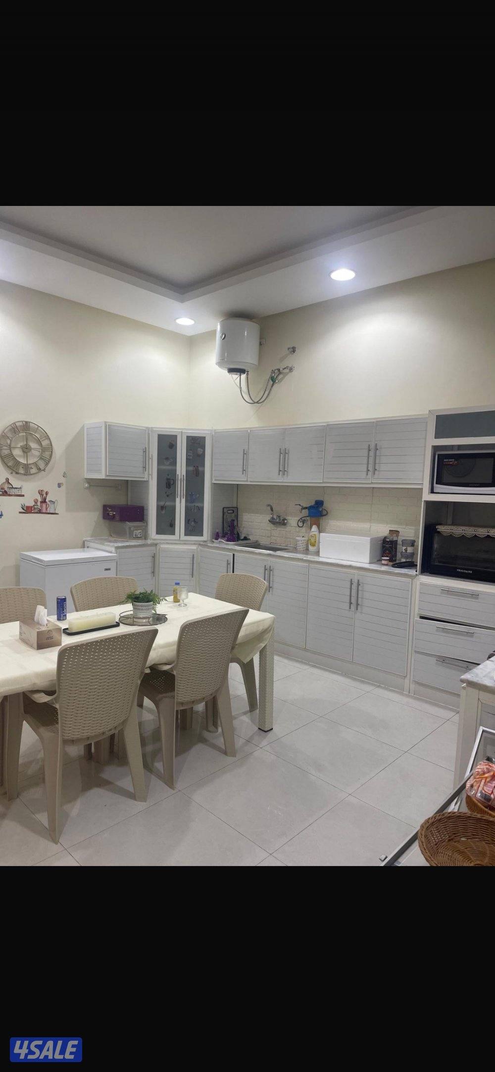 للايجار اليومي استراحة ملكية في كبد4