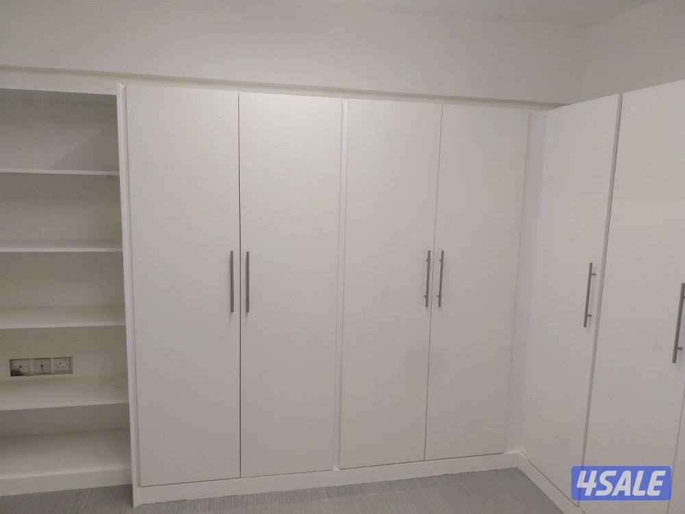 احمد باكستاني نجارواصباغ خشب ابواب كبتات شراشوب تصليح نجارة غرفنوم حفر4