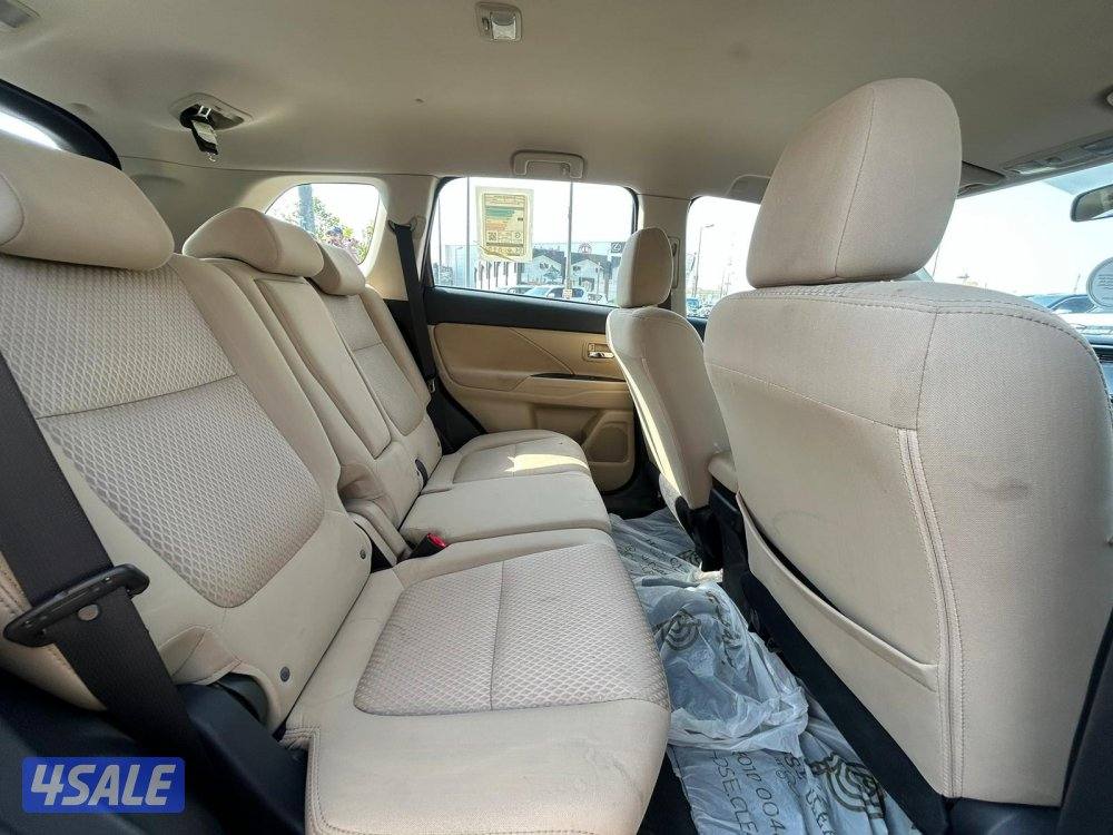 ميتسوبيشى اوتلاندر4