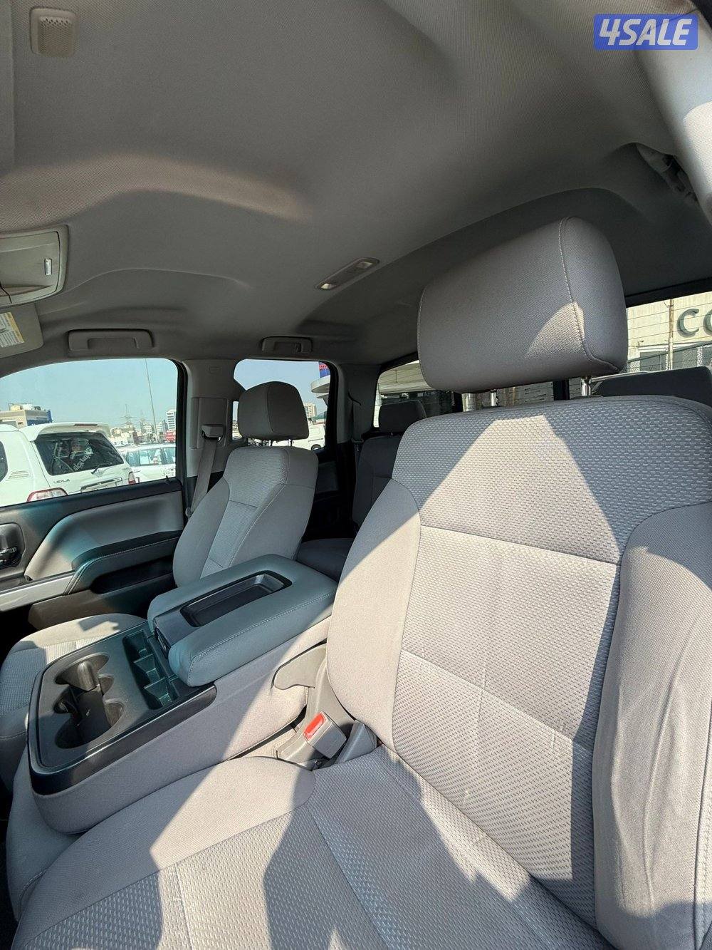 للبيع سلفرادو موديل ٢٠١٥ شرط الفحص ماشي ١٧٨ دبل قير  Z716