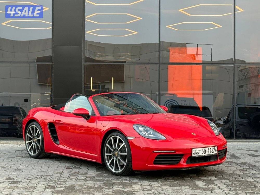 PORSCHE 718 BOXSTER _2018 عداد 28 الف فقط0