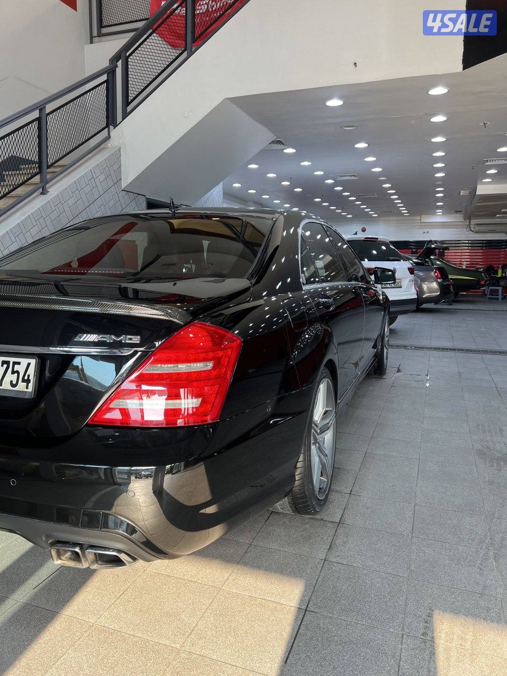 S63 AMG  V8 BITURBO0