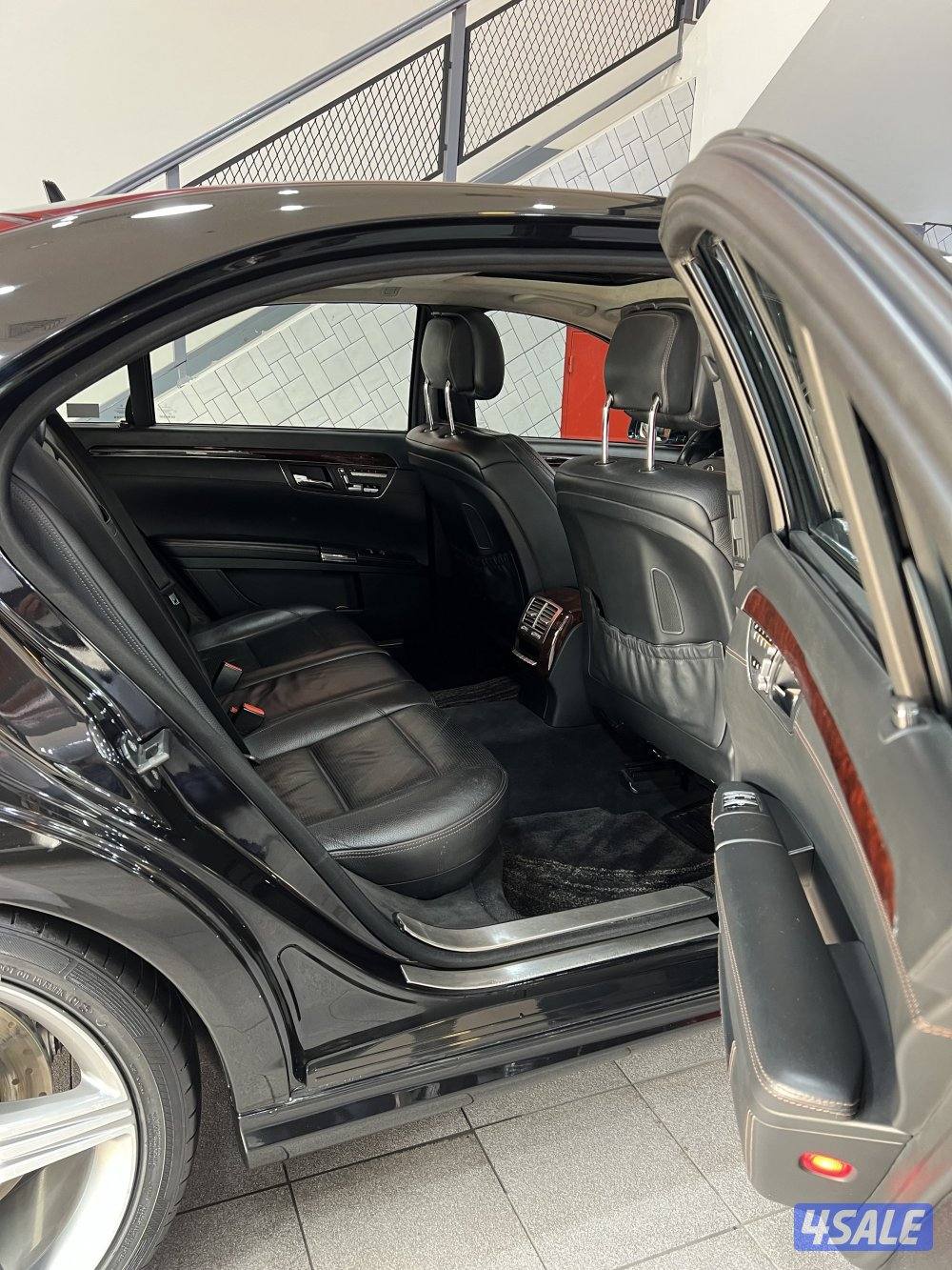 S63 AMG  V8 BITURBO9