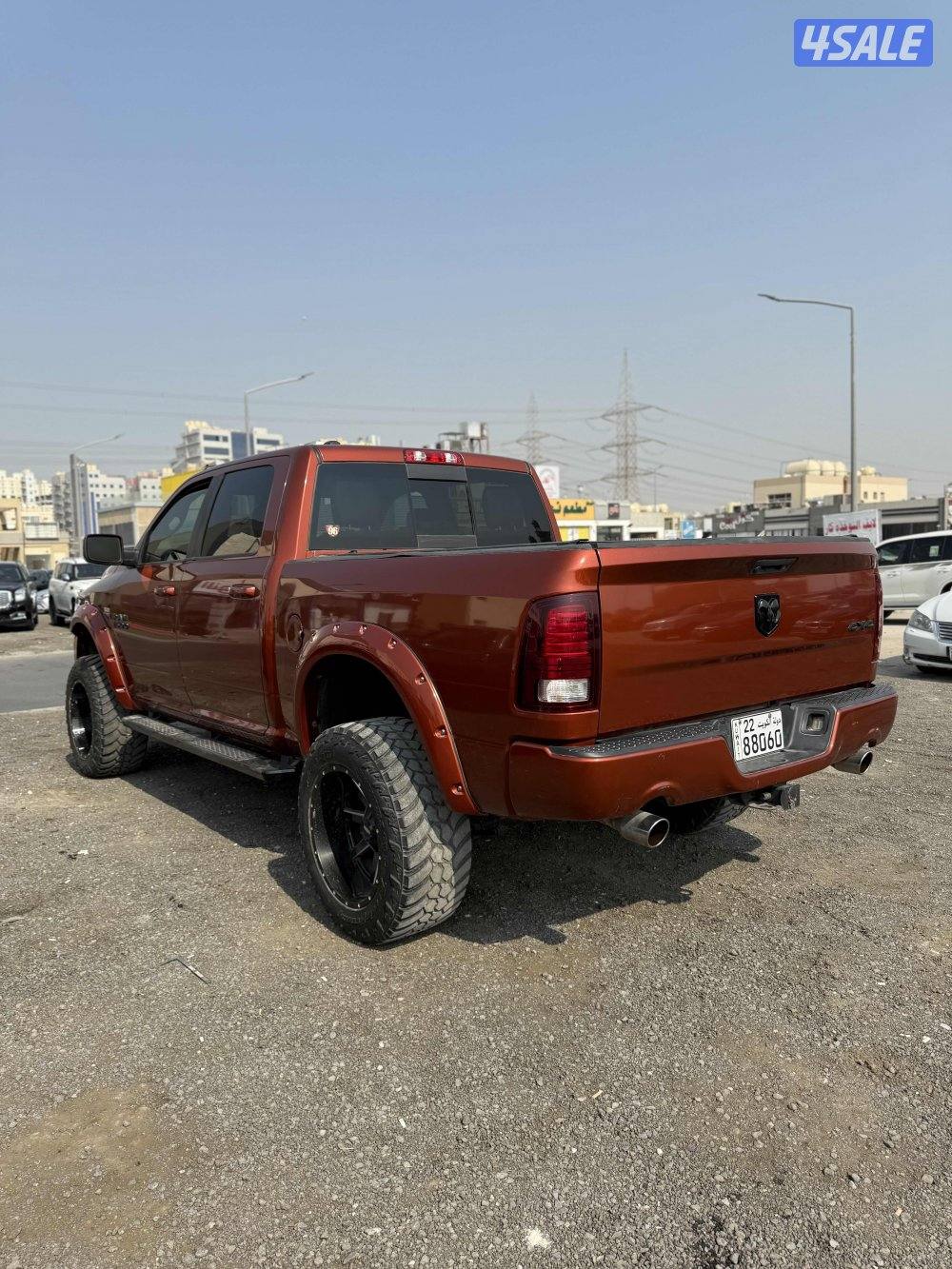 للبيع وانيت دوج رام سبورت 2018 بحالة الوكالة4