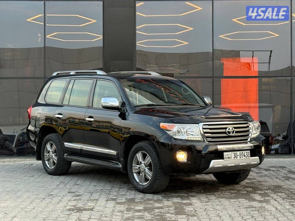 LAND CRUISER GXR V8 _2015 صبغ الوكالة0