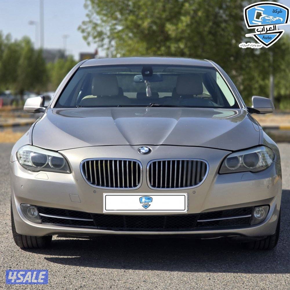 بى ام دبليو  520i1