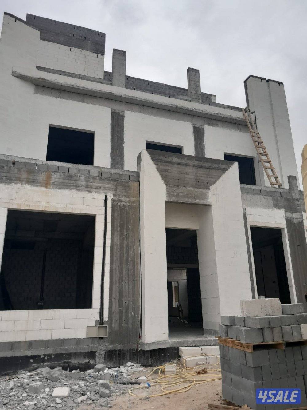 تشطيب كامل ، ضبغ عادي وسجما ورسم ، صحي ، كهربائي ، ارضيات ، تكييف0